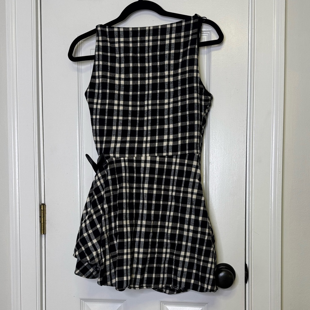 🍁🍂 NWOT Zara Plaid Mini Dress – Black & White Plaid - Picture 2 of 11